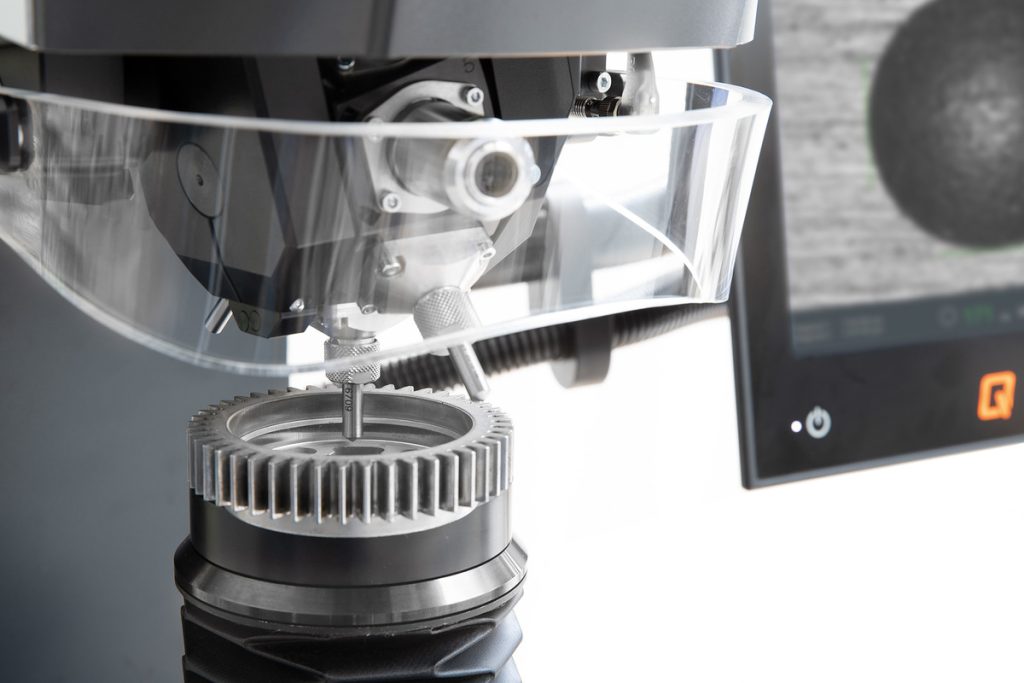 QATM Qness Model CS/C EVO: Ideal for small samples gallery